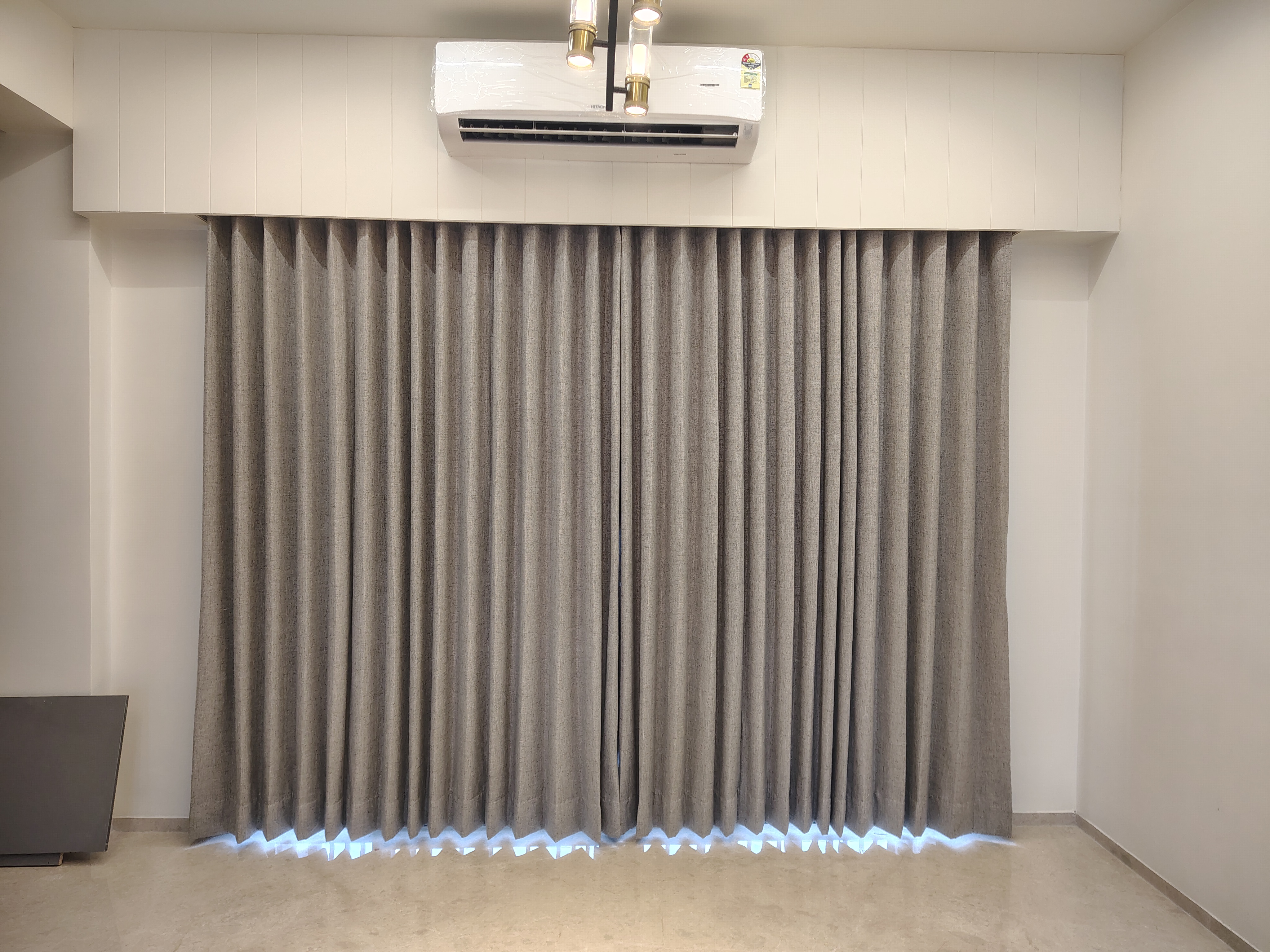 Curtain Designing Installation